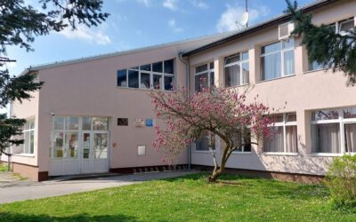 Objavljen Javni poziv za potpore za nabavu udžbenika prvih razreda SŠ Bartola Kašića za školsku godinu 2025./2026.