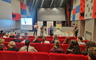 UČENICI NAŠE ŠKOLE SUDJELOVALI NA PREDSTAVLJANJU AUDIO ZBIRKE POEZIJE A. B. ŠIMIĆA