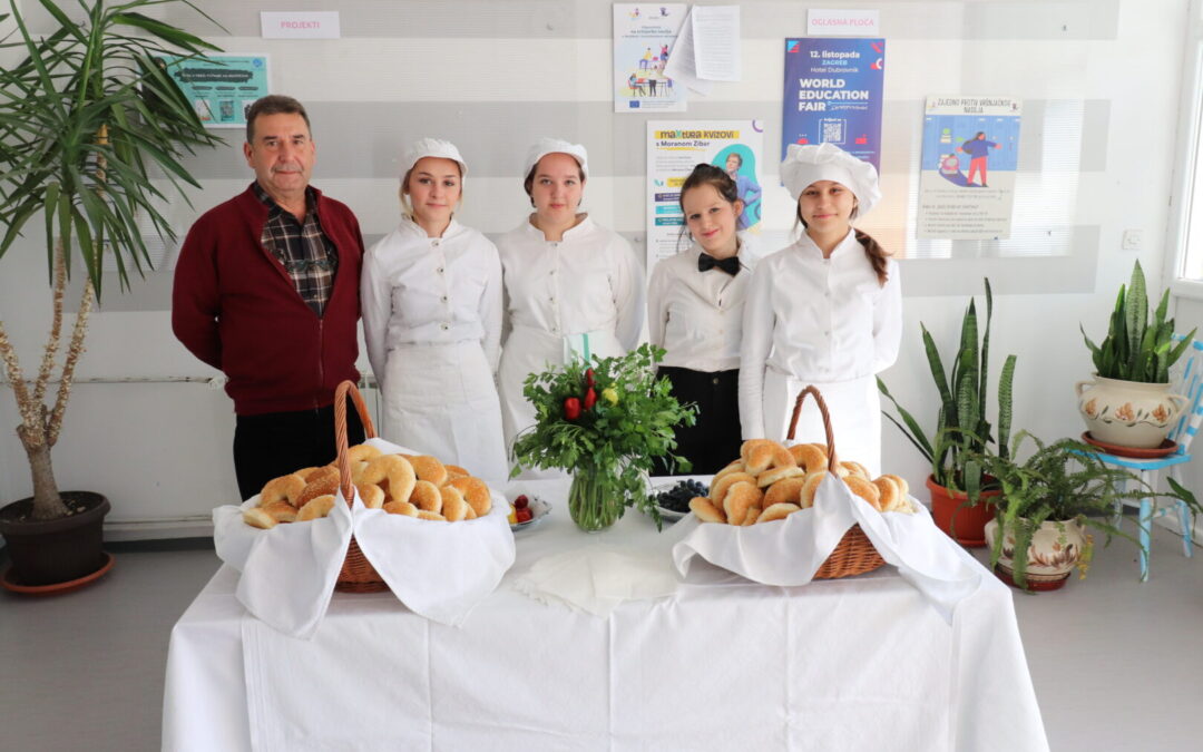 DANI KRUHA I DANI JABUKA U NAŠOJ ŠKOLI