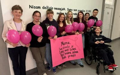 RUŽIČASTI LISTOPAD – MAMA, BUDI ZDRAVA!