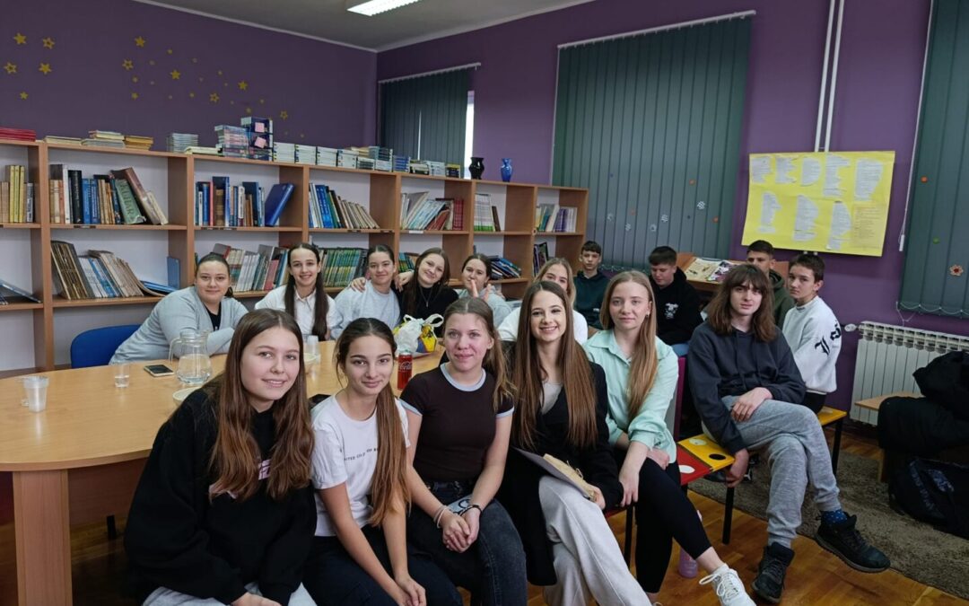 PROJEKT “ZELENI MOST ZNANJA – KNJIŽNICE KOJE POVEZUJU GENERACIJE”